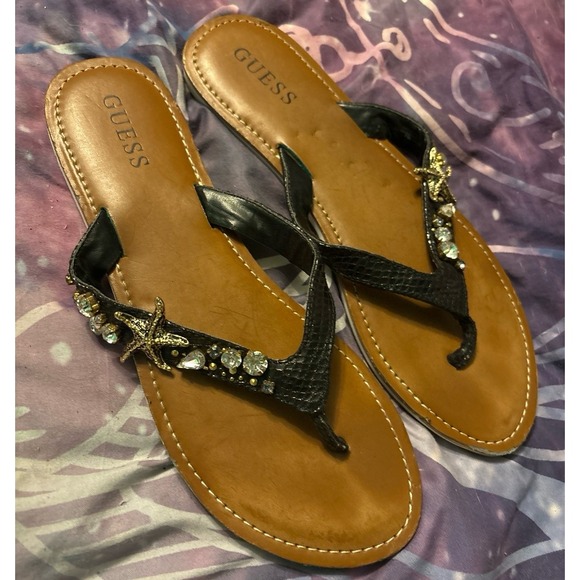Guess Women's Corissa Leather Beach Starfish Charms Flip Flop Thong Sandals, 8.5 - Picture 1 of 6